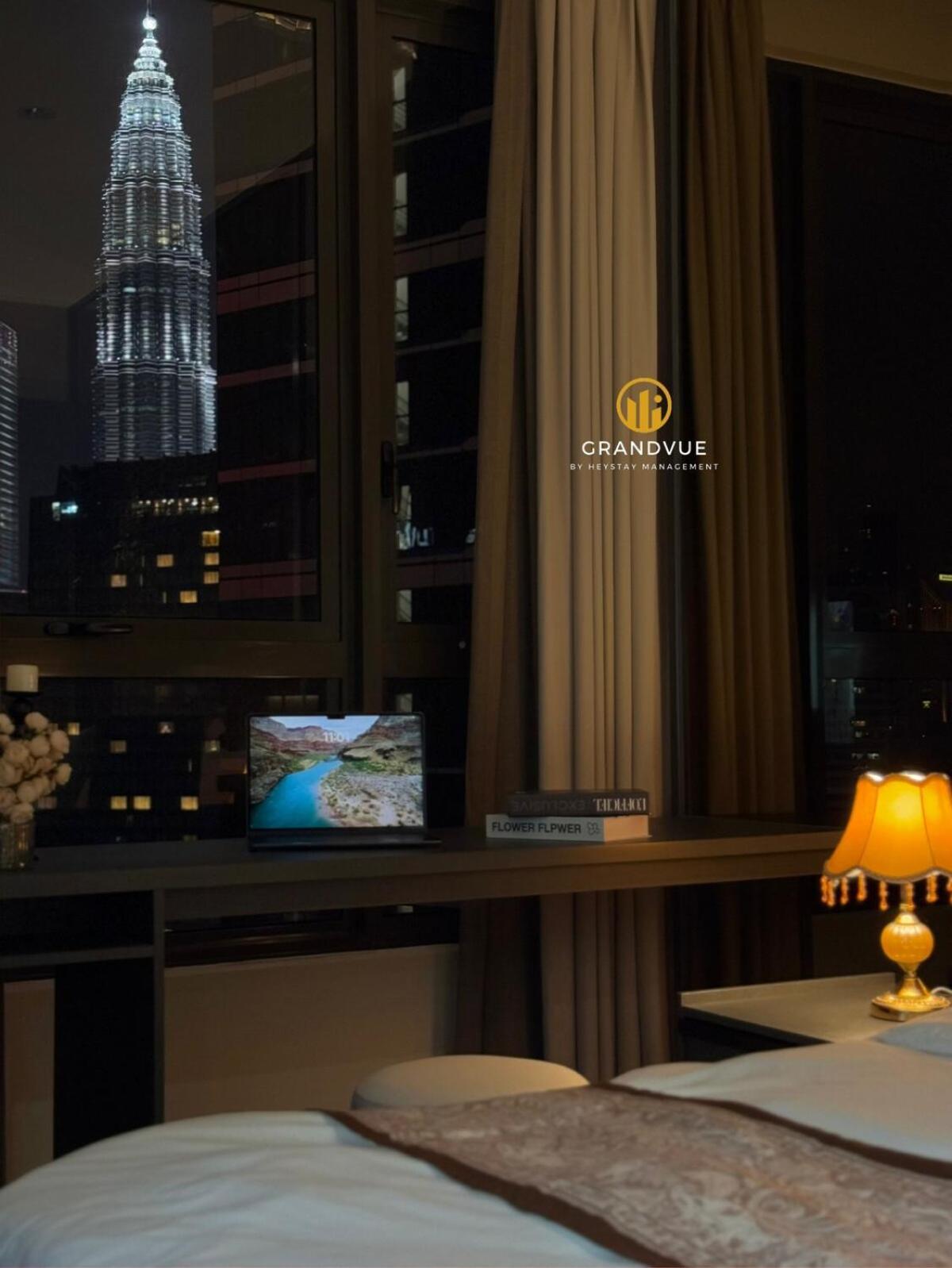 Wyndham Klcc By Heystay Management *